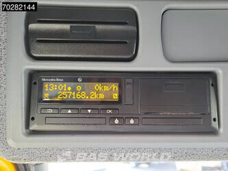 2018-mercedes-benz-atego-1524-1384531-45264197