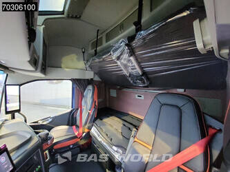 2025-volvo-fh16-780-4x2-new-xl-retarder-full-air-i-parkcool-2xtanks-alcoa-s-45264216