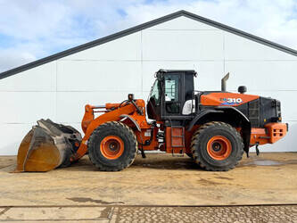 صورة ل شيولات 2021 هيتاشى ZW310-6 للبيع في هولندا