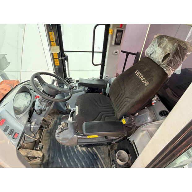 2021 Hitachi ZW310-6-45265305