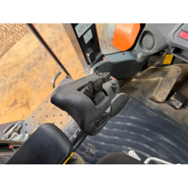 2021 Hitachi ZW310-6-45265307