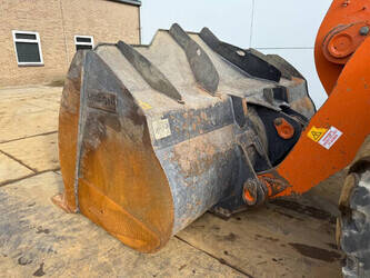 2021-hitachi-zw310-6-45265314