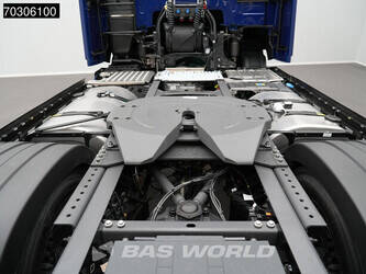 2025-volvo-fh16-780-4x2-new-xl-retarder-full-air-i-parkcool-2xtanks-alcoa-s-45265729