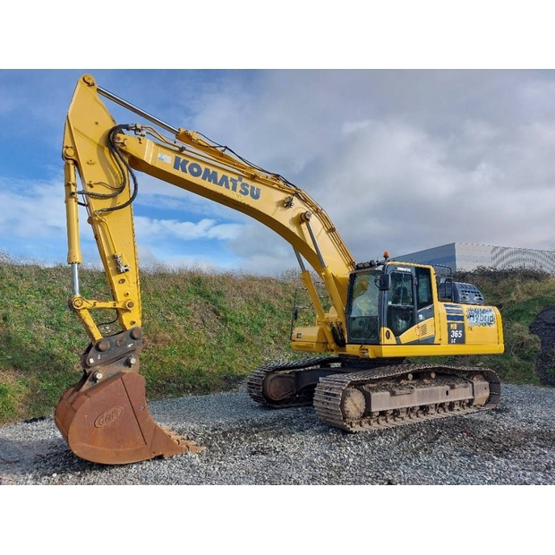 2016 Komatsu-45270584