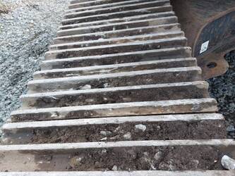 2016-komatsu-45270591