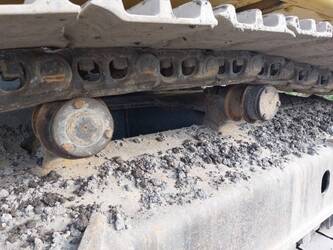 2016-komatsu-45270595