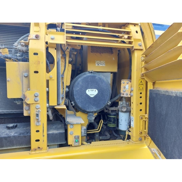 2016 Komatsu-45270601