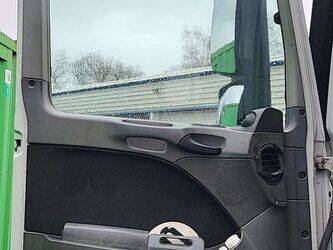 2010-mercedes-benz-2636-1412635-45280478