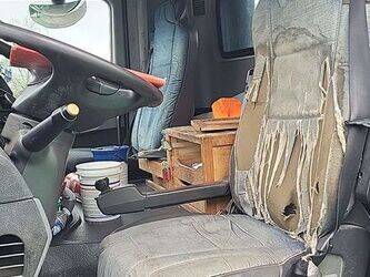 2010-mercedes-benz-2636-1412635-45280482