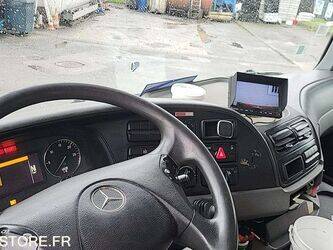 2010-mercedes-benz-2636-1412635-45280484