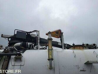 2010-mercedes-benz-2636-1412635-45280493