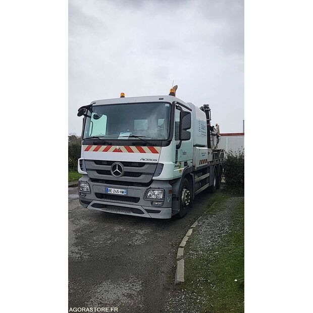 2010 Mercedes-Benz 2636-45280499