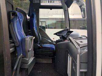 2009-mercedes-benz-tourismo-1412637-45280525