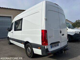 2019-mercedes-benz-sprinter-1412640-45280552