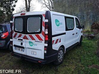 2017-renault-trafic-1412648-45280634