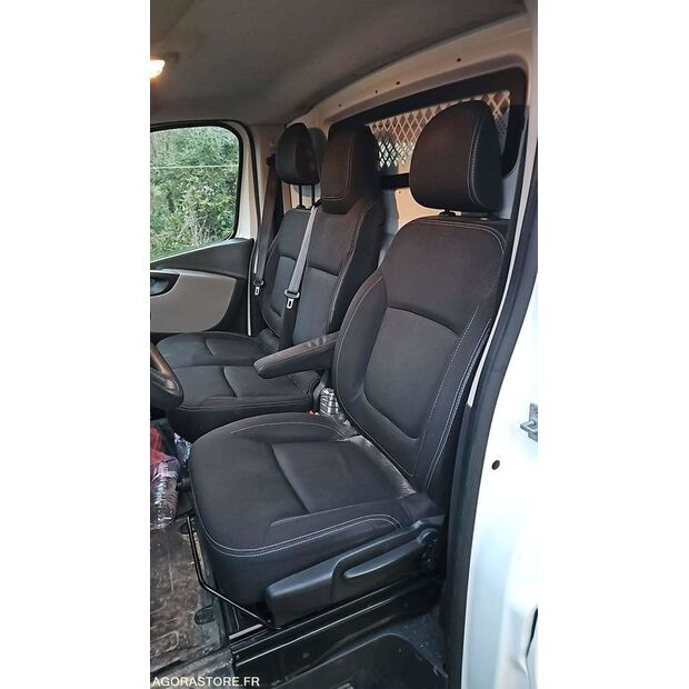 2017 Renault Trafic-45280636