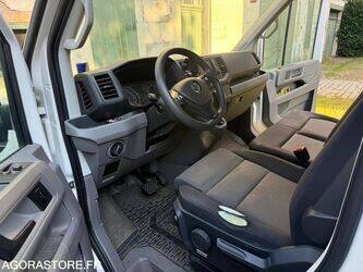 2023-volkswagen-crafter-1412656-45280747