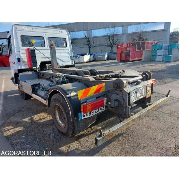 2004 Mercedes-Benz ATEGO 918-45280853