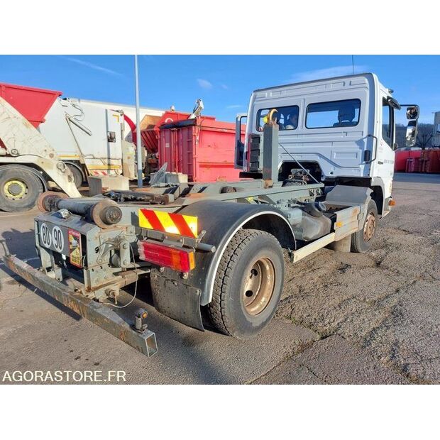 2004 Mercedes-Benz ATEGO 918-45280854