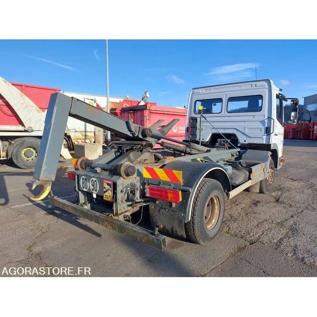 2004 Mercedes-Benz ATEGO 918-45280857