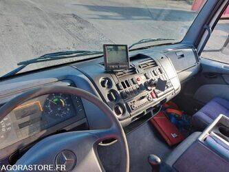 2004-mercedes-benz-atego-918-1412665-45280863