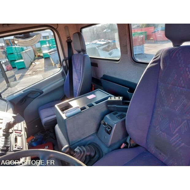 2004 Mercedes-Benz ATEGO 918-45280864