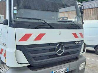 2009-mercedes-benz-1829-1412673-45280923