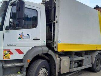 2009-mercedes-benz-1829-1412673-45280925