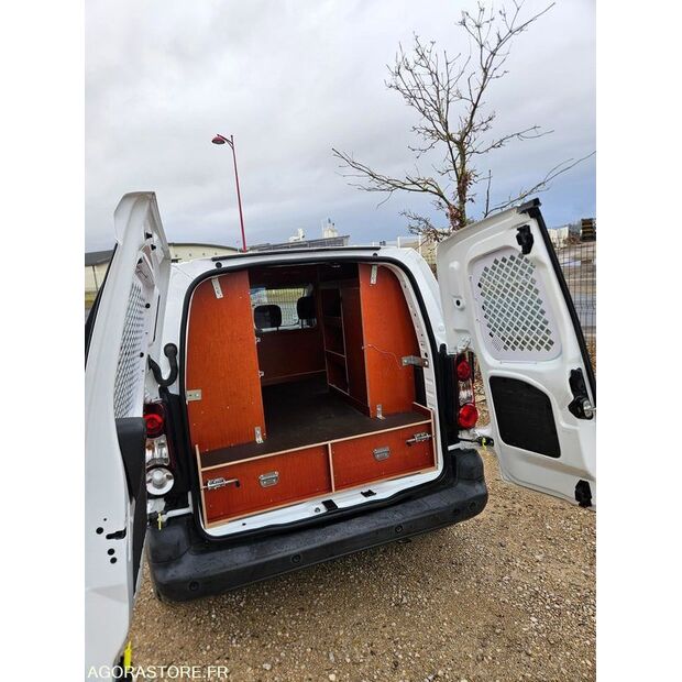 2018 Peugeot PARTNER-45281025