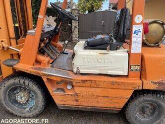 toyota-1412396-45281136