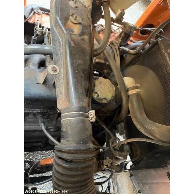 تويوتا-45281152