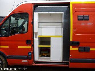 2010-renault-master-1412443-45281195