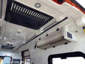 2010-renault-master-1412443-45281196