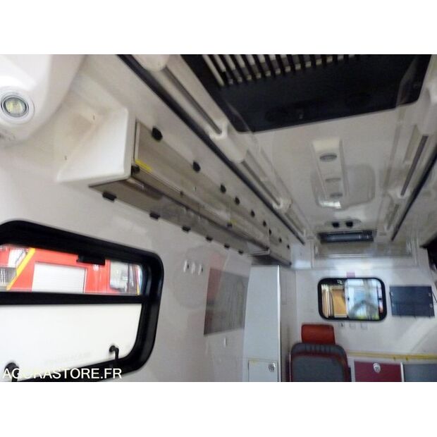 2010 Renault Master-45281197