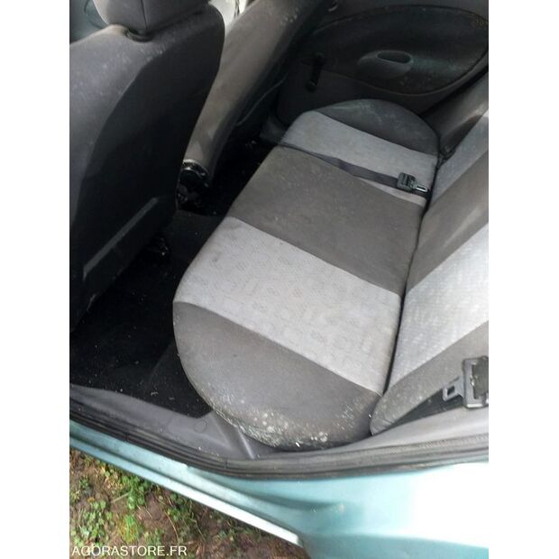 2000 فورد Fiesta-45281256