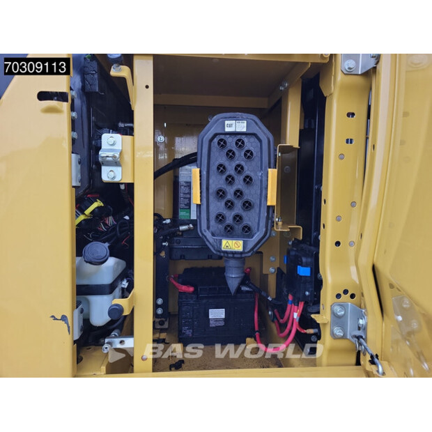 2018 Caterpillar 320GC-45281911