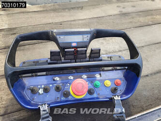 2010-volvo-fm-330-1412693-45281994