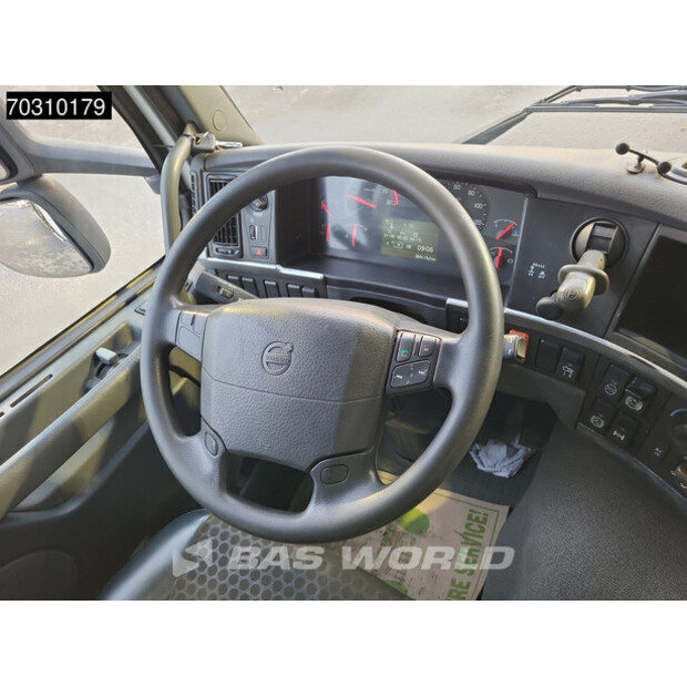 2010 فولفو FM 330-45281997