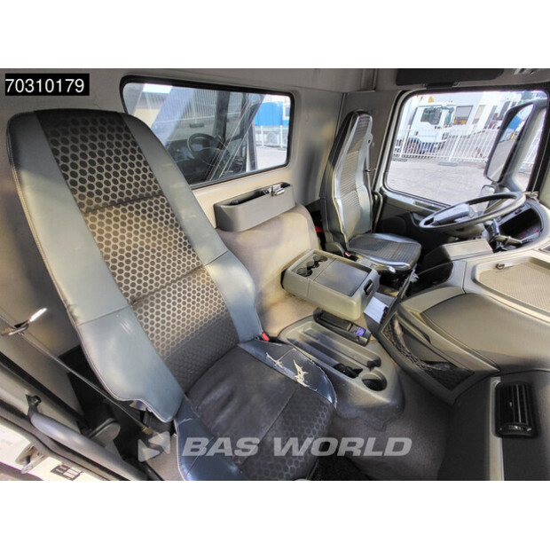 2010 فولفو FM 330-45282004