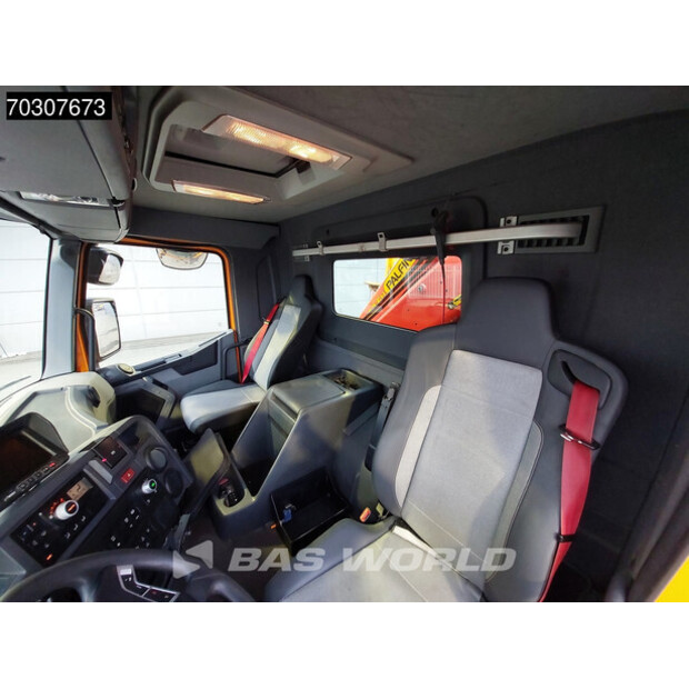 2017 رينو C380-45282052