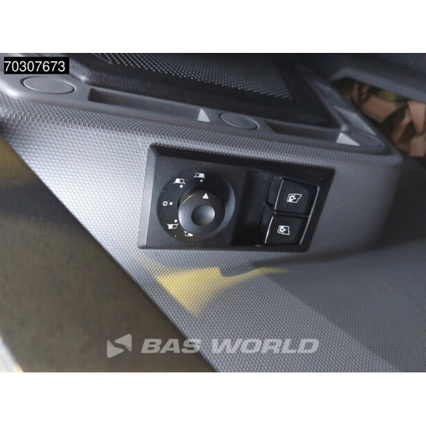 2017 رينو C380-45282057