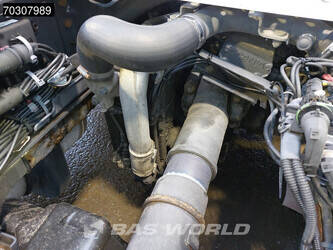 2015-scania-r490-1412698-45282203