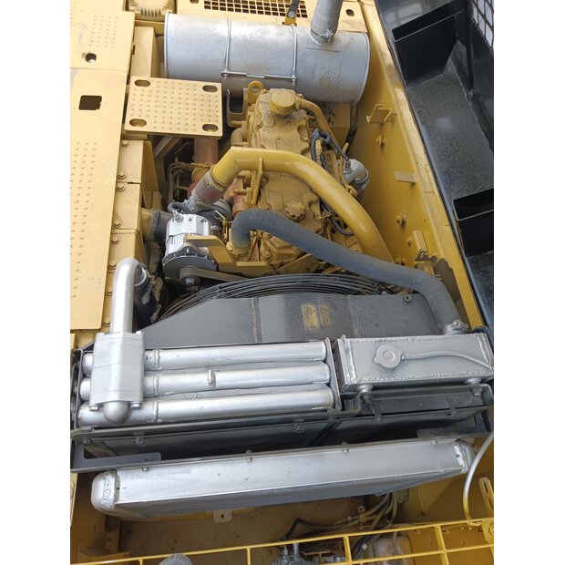 2022 Caterpillar 330D-45282314