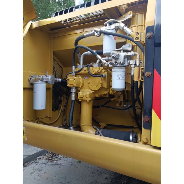 2022 Caterpillar 330D-45282315