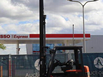 2008-toyota-7fbmf30-1402083-45283218