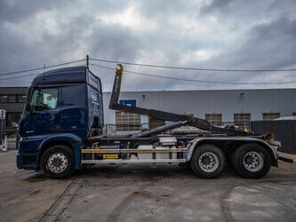 2015-mercedes-benz-actros-2648-45283447