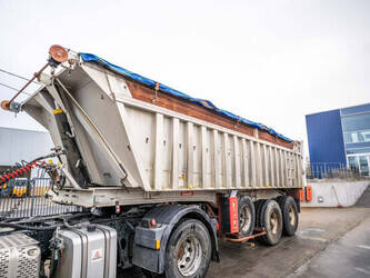 Image for TIPPING TRAILERS 1990 BENALU Benne