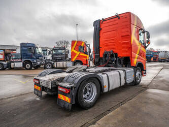 2016-volvo-fh-420-1412745-45283631