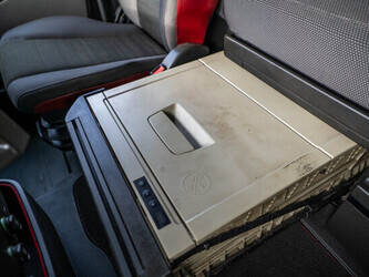 2016-volvo-fh-420-1412745-45283646