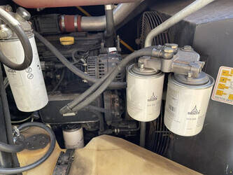 2011-kaeser-m-122-n-1189947-45284786